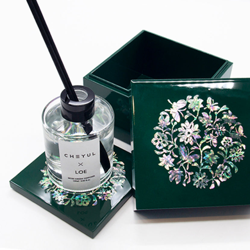 NEW LOE x Chaeul Collaboration Mother-of Pearl Diffuser Package